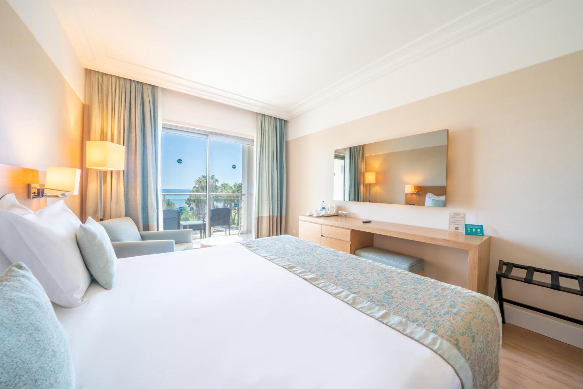 Turquoise Hotel Side Bagian luar foto