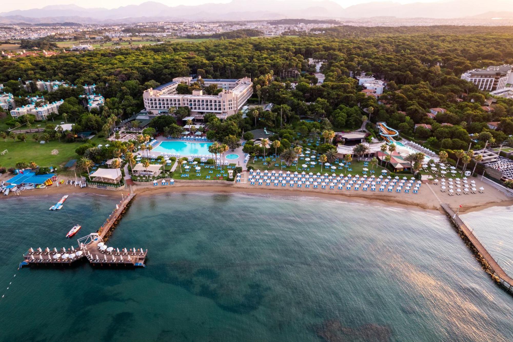 Turquoise Hotel Side Bagian luar foto